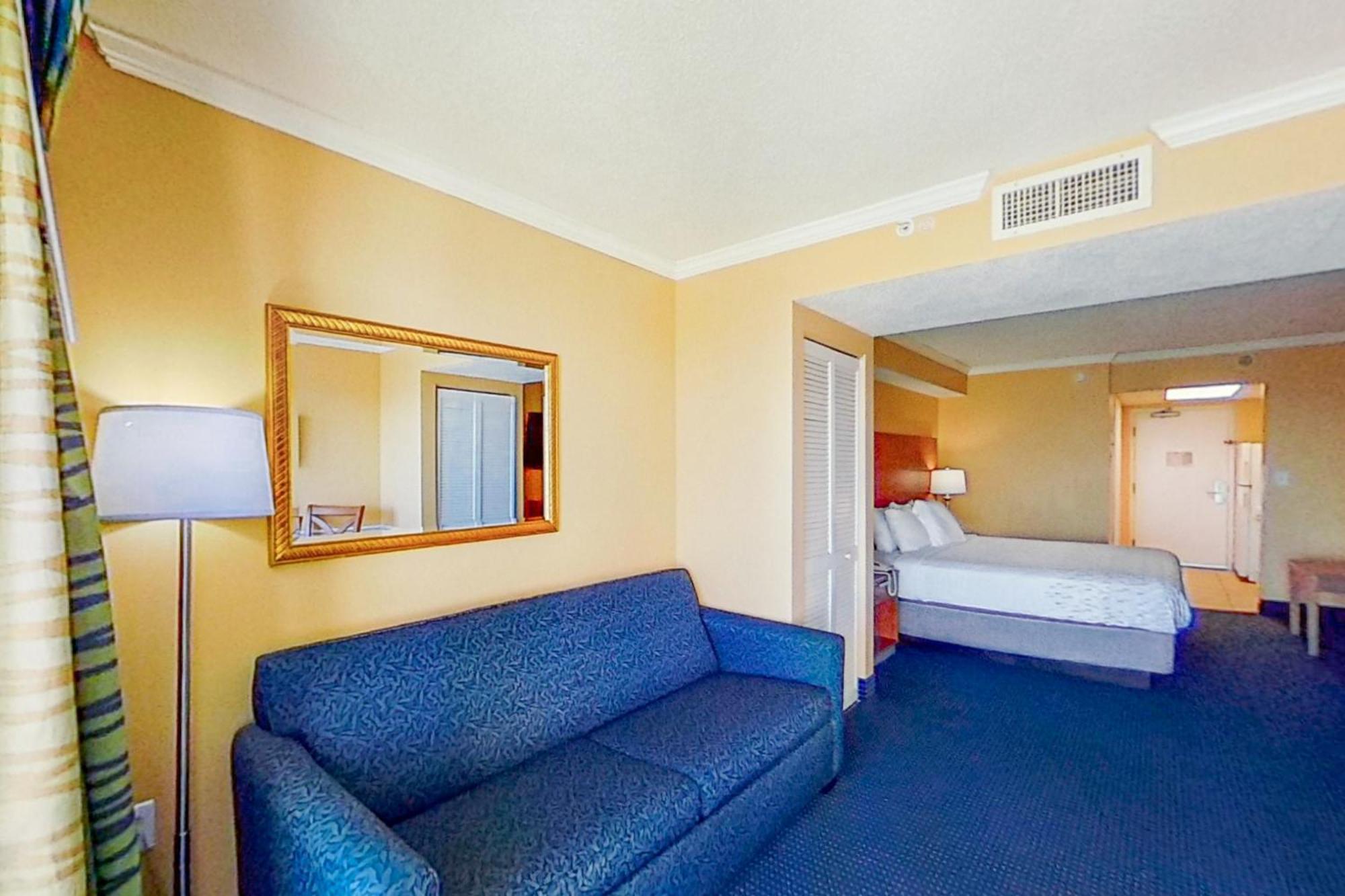 Camelot By The Sea - Oceana Resorts Vacation Rentals Myrtle Beach Room photo