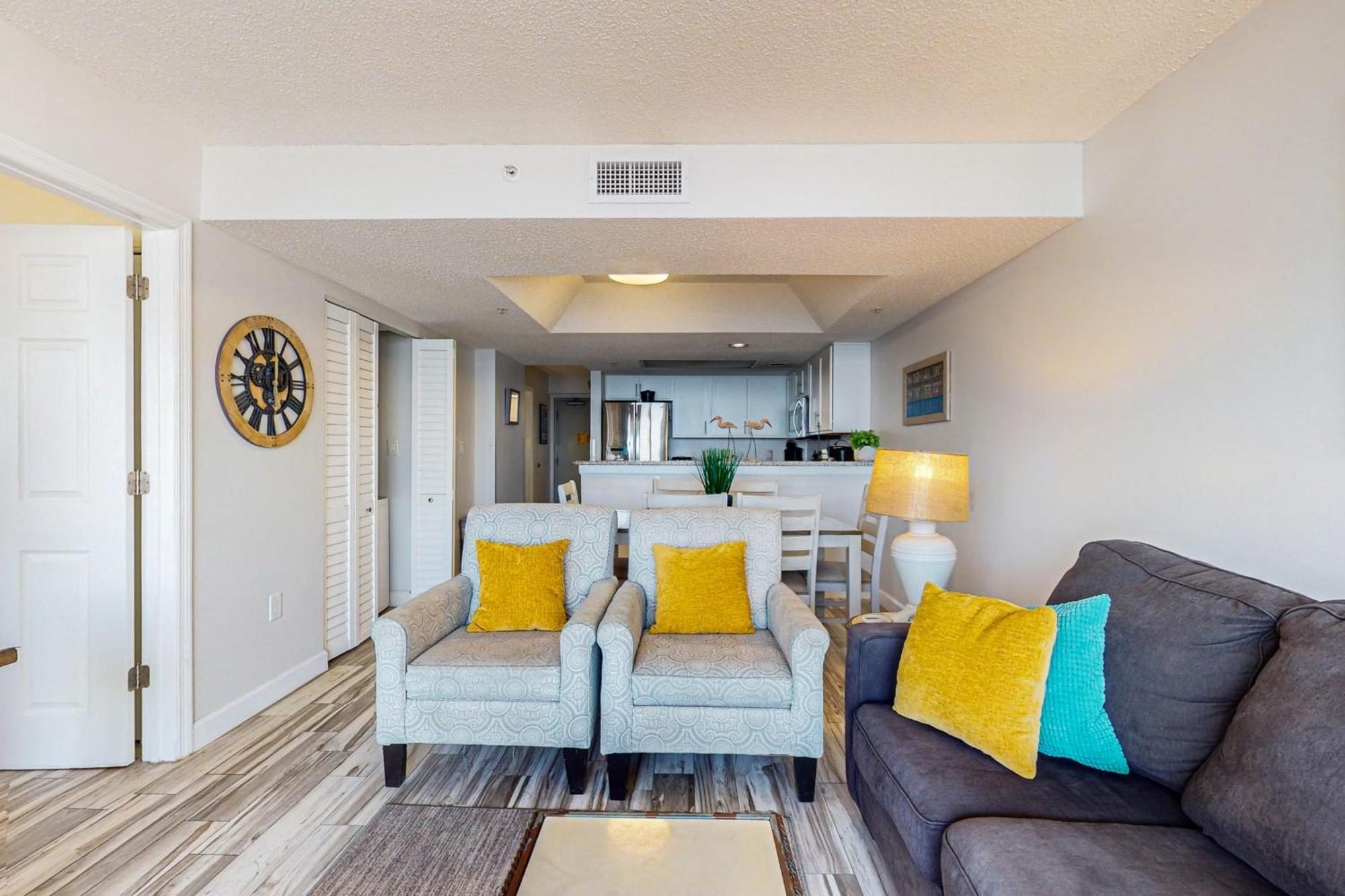 Camelot By The Sea - Oceana Resorts Vacation Rentals Myrtle Beach Room photo