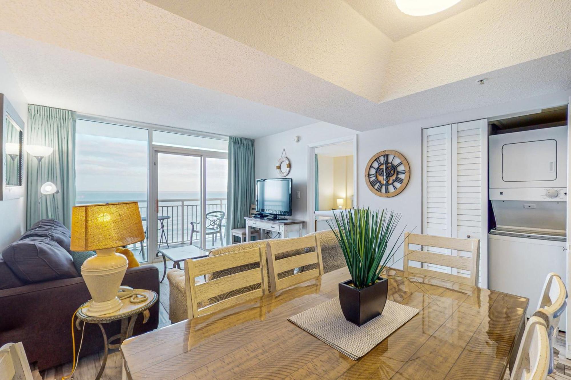 Camelot By The Sea - Oceana Resorts Vacation Rentals Myrtle Beach Room photo